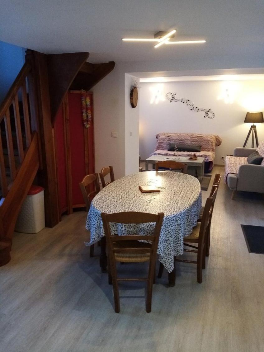 Gite Le Jaya Saint-Georges-de-Luzençon Kültér fotó